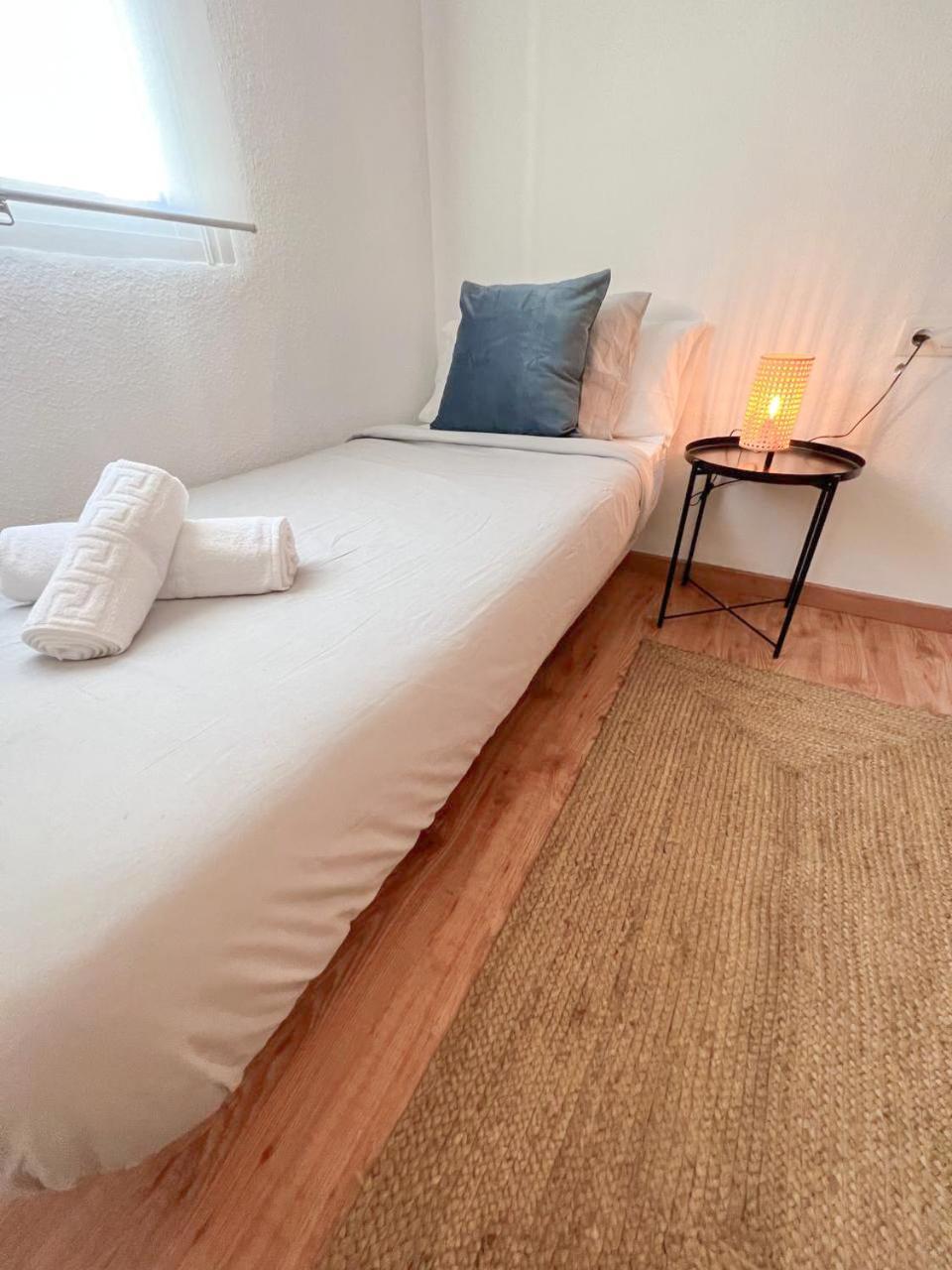 Large & Cozy Centrally Apartment Торремолинос Экстерьер фото